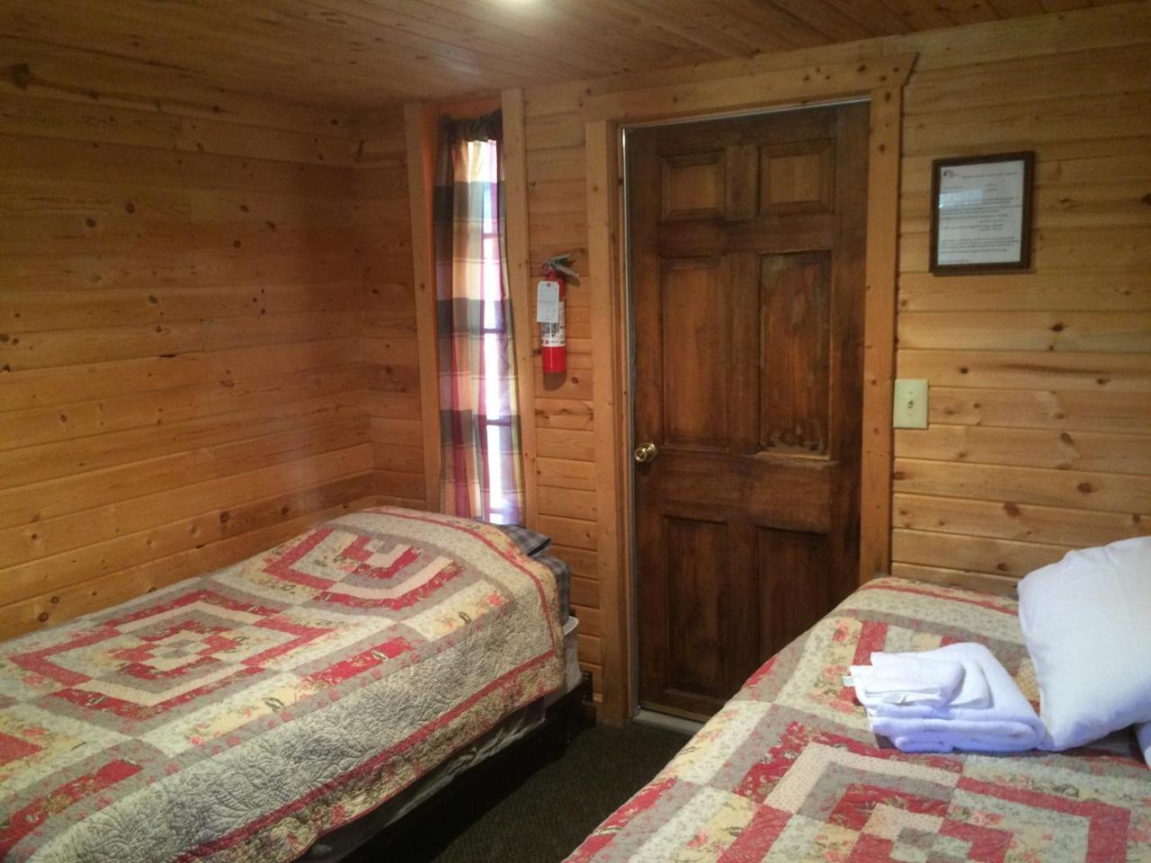 Boulder Creek Lodge Maxville Екстериор снимка
