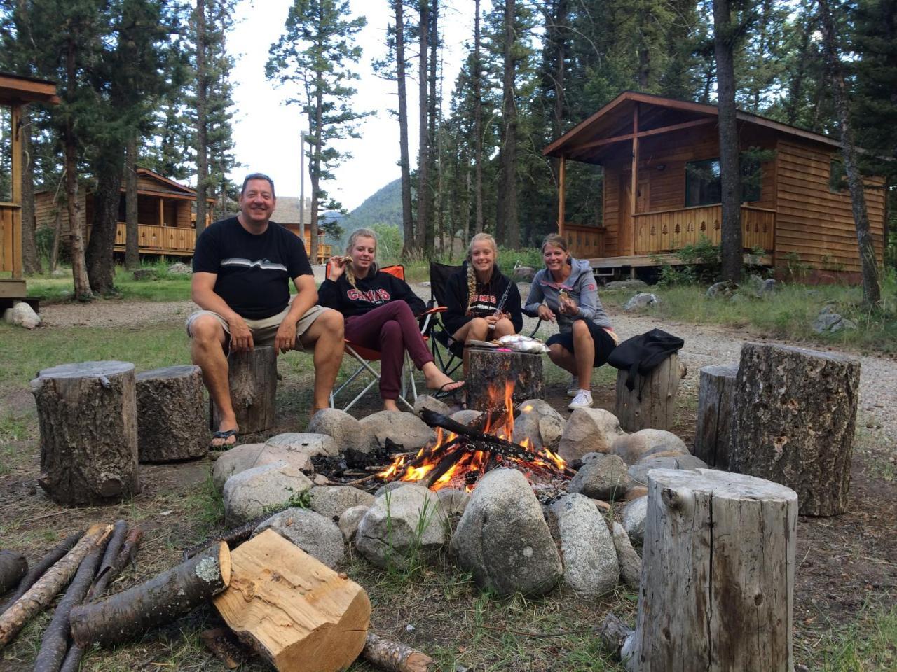 Boulder Creek Lodge Maxville Екстериор снимка