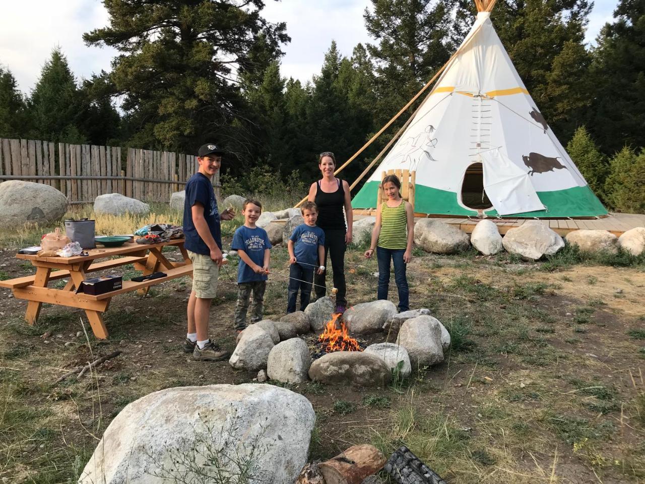 Boulder Creek Lodge Maxville Екстериор снимка