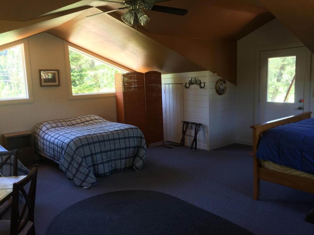 Boulder Creek Lodge Maxville Екстериор снимка